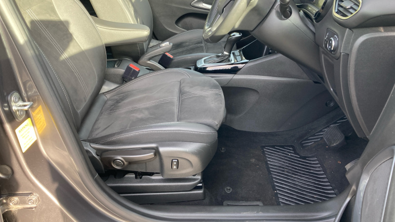 Vauxhall Crossland 1.2 Turbo [130] Ultimate 5dr Auto Petrol Hatchback